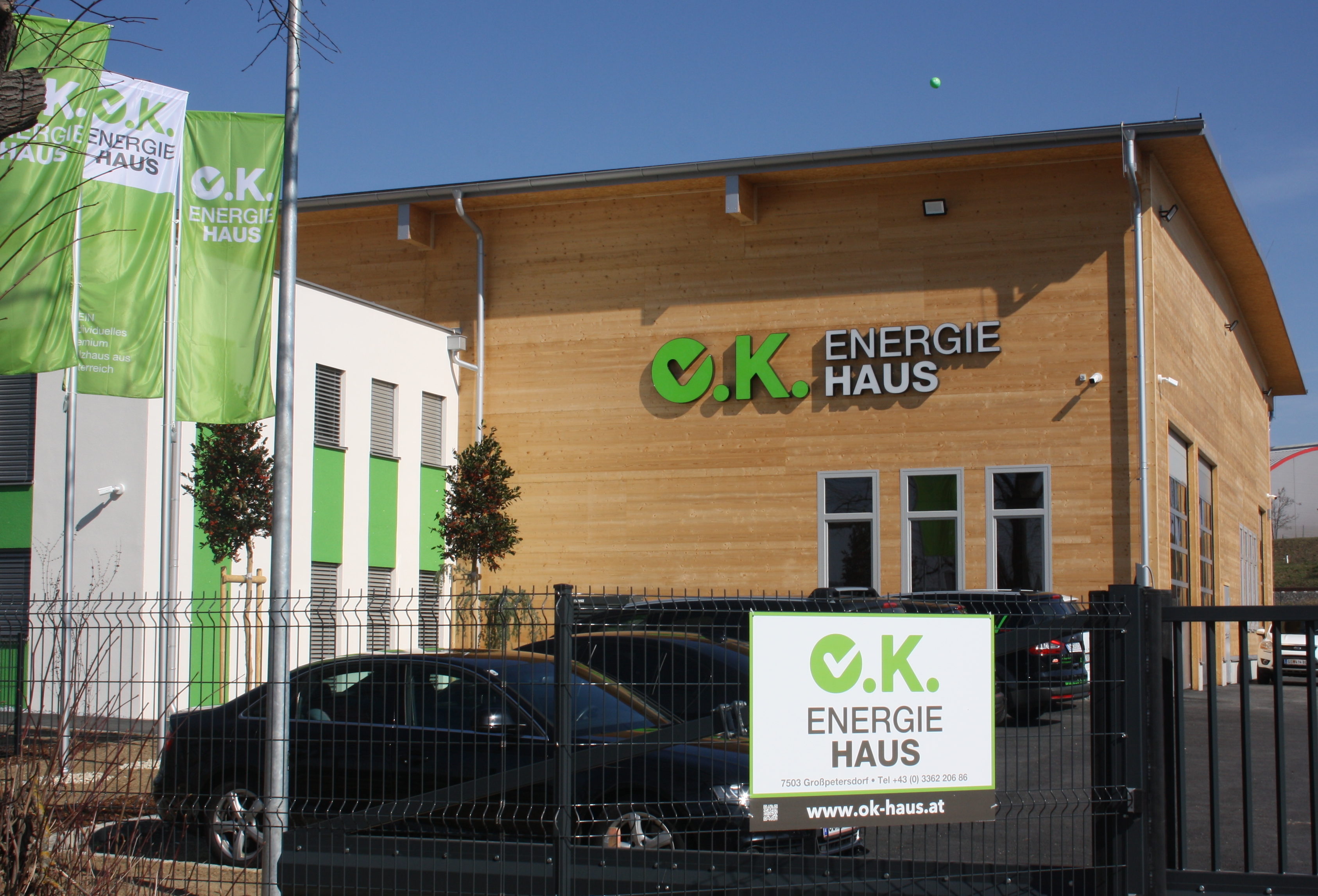 Eroffnung Der Neuen Geschafts Und Produktionsstatte Von O K