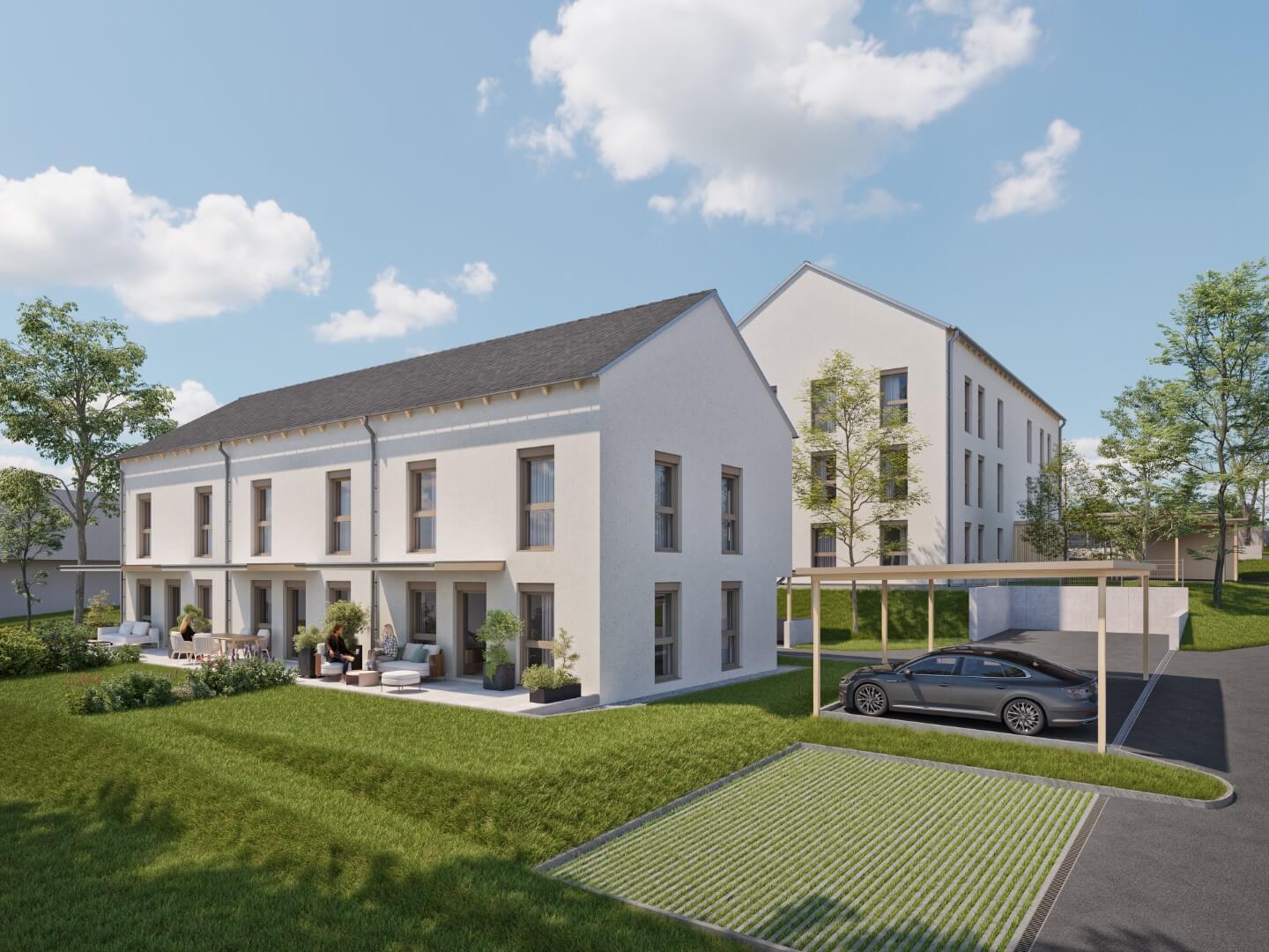 Moderne Doppelhaushälfte mit Auto in der Einfahrt, umgeben von Garten und Bäumen bei sonnigem Wetter.